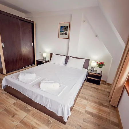Sea Jewel Apartament *